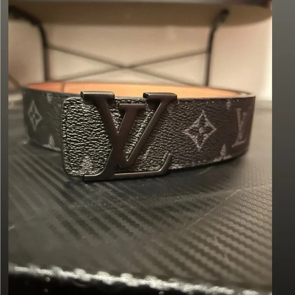 Louis Vuitton Black and Gray Monogram Belt - Picture 3 of 4